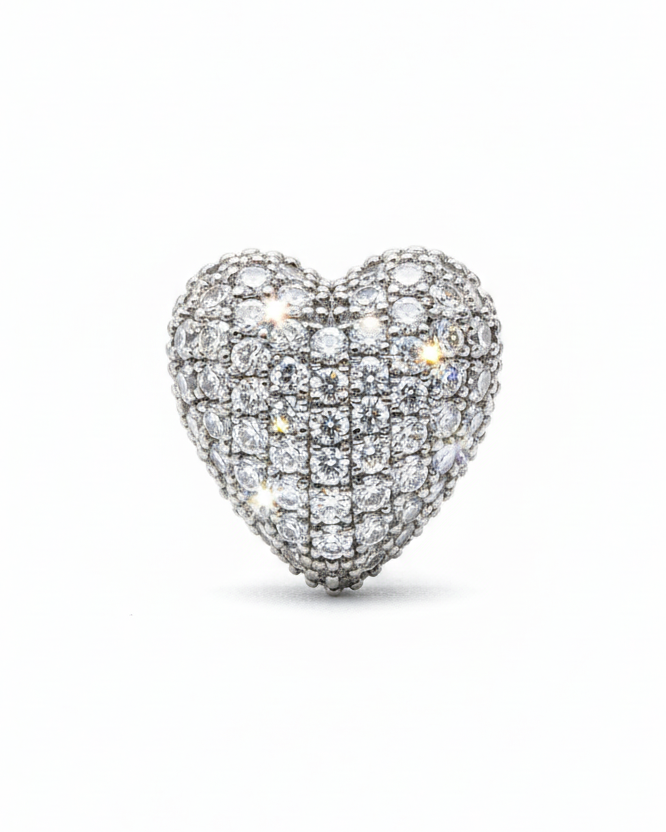 Heart charm - enhanced brightness and close-up